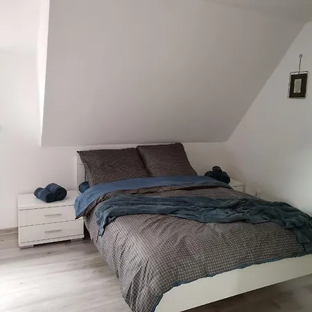 Apartamento Dwa Deby Bozkow
