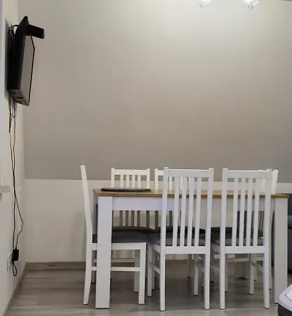 شقة Dwa Deby Bozkow